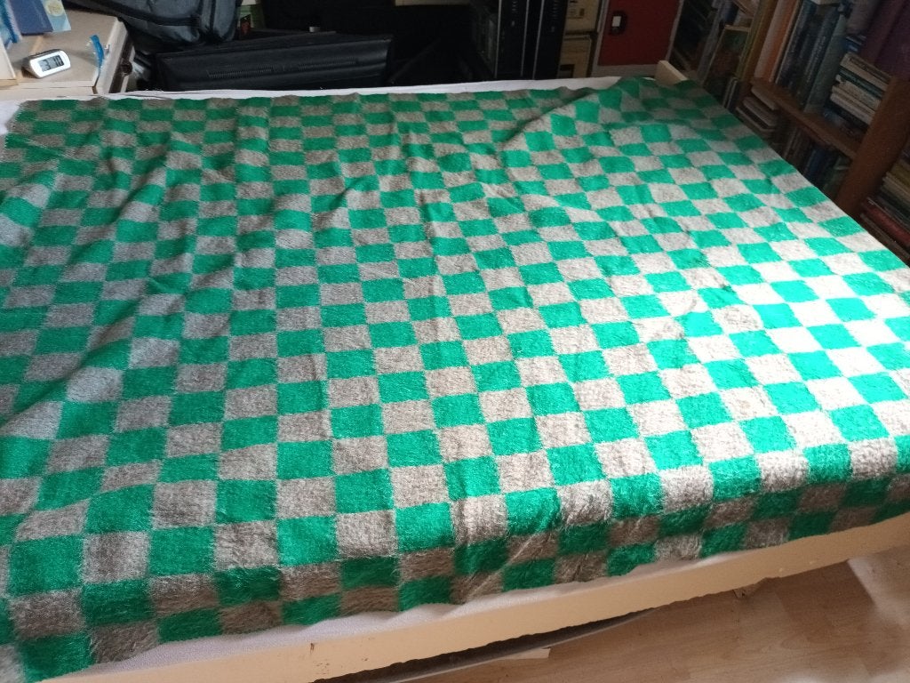 Grijs groen geblokte wollen deken. 210-157cm woondeken retro, Geschikt voor droger, Woondeken, 210 cm, Wol