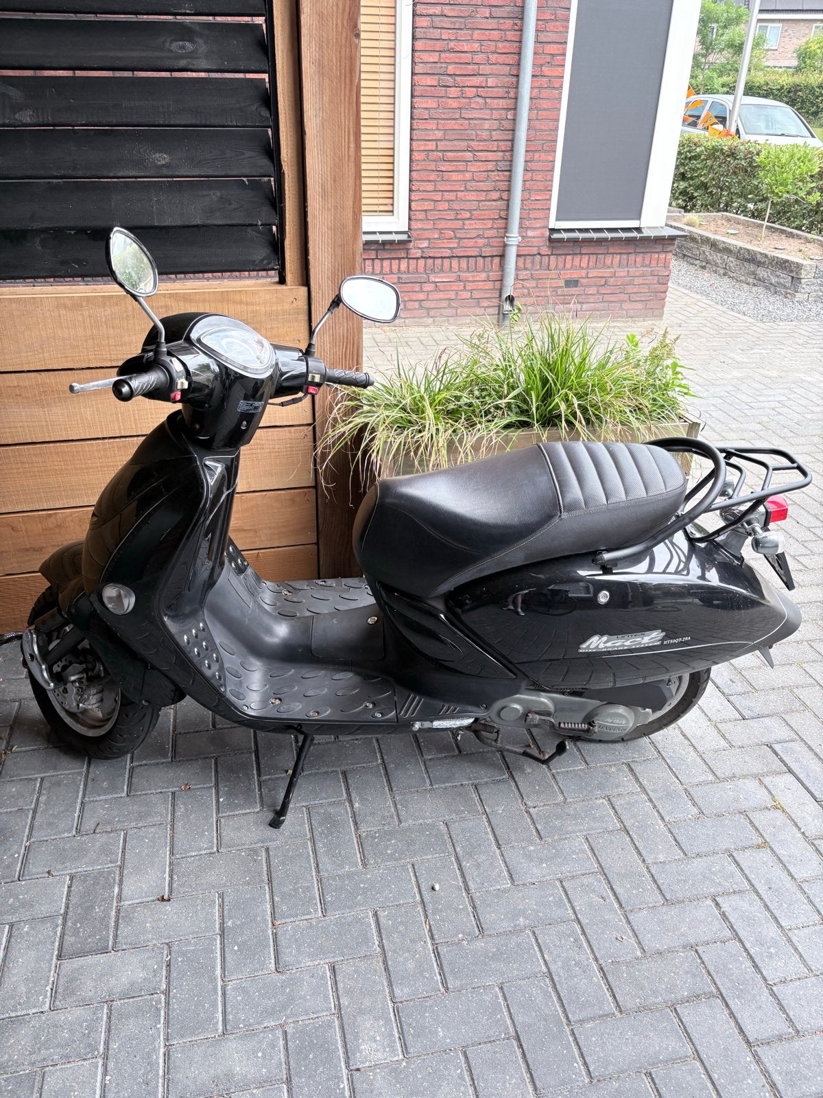 Zo goed als nieuwe scooter - 1e eigenaar