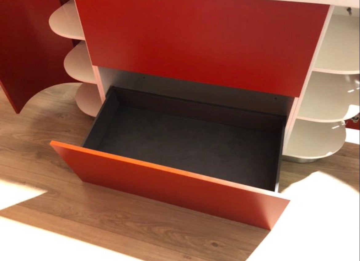 Foto 9 van Showroom keuken Beckerman mat rood en wit