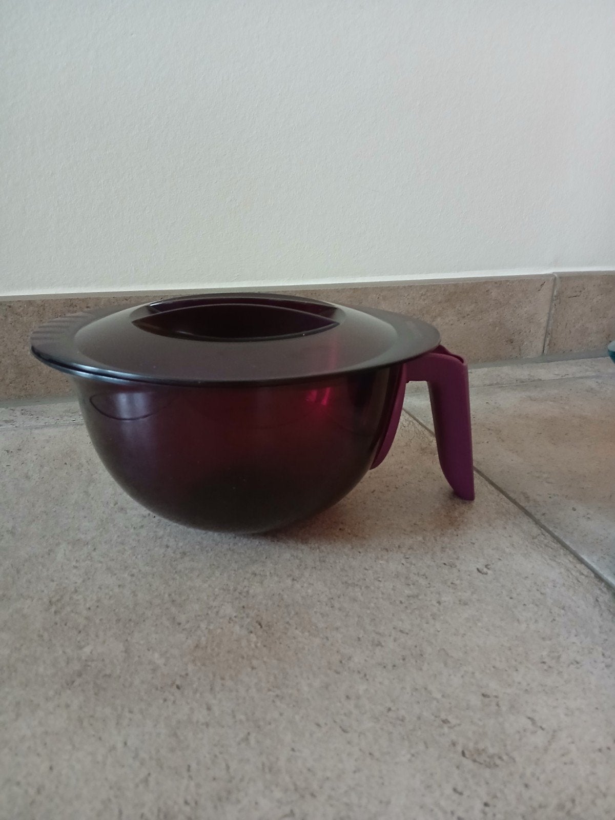 Tupperware magnetron microplus microcook 1.5 liter maatkan., Gebruikt, Beker of Kan, Ophalen of Verzenden, Met handvat