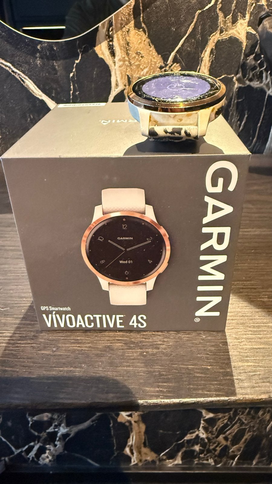 Garmin Vivoactive 4S GPS Smartwatch met extra bandjes, Sieraden, Tassen en Uiterlijk, Wit, Ophalen of Verzenden, Waterdicht, Android