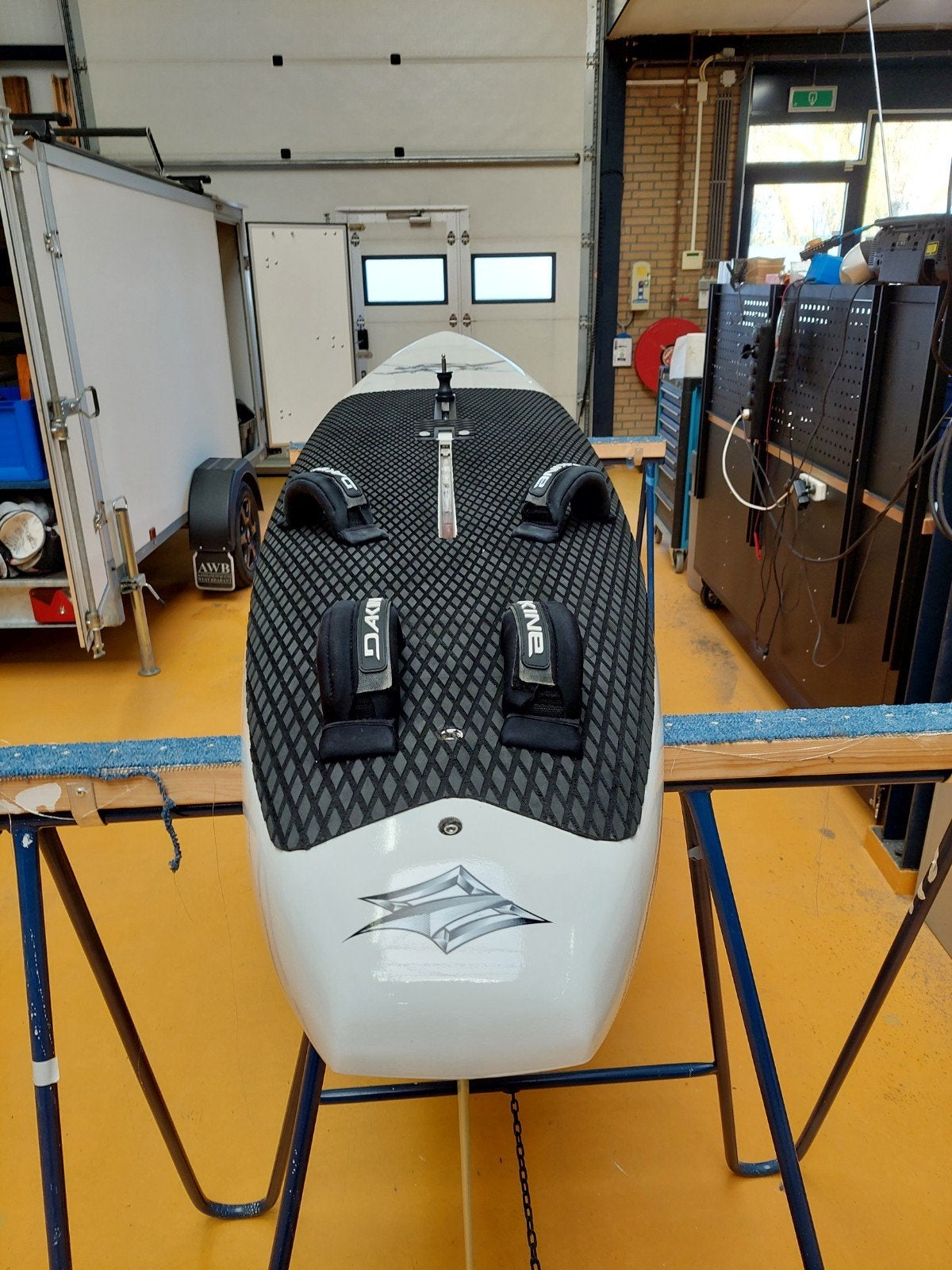 windsurf boards, zeilen, vinnen en toebehoren., Ophalen, Gebruikt, Plank