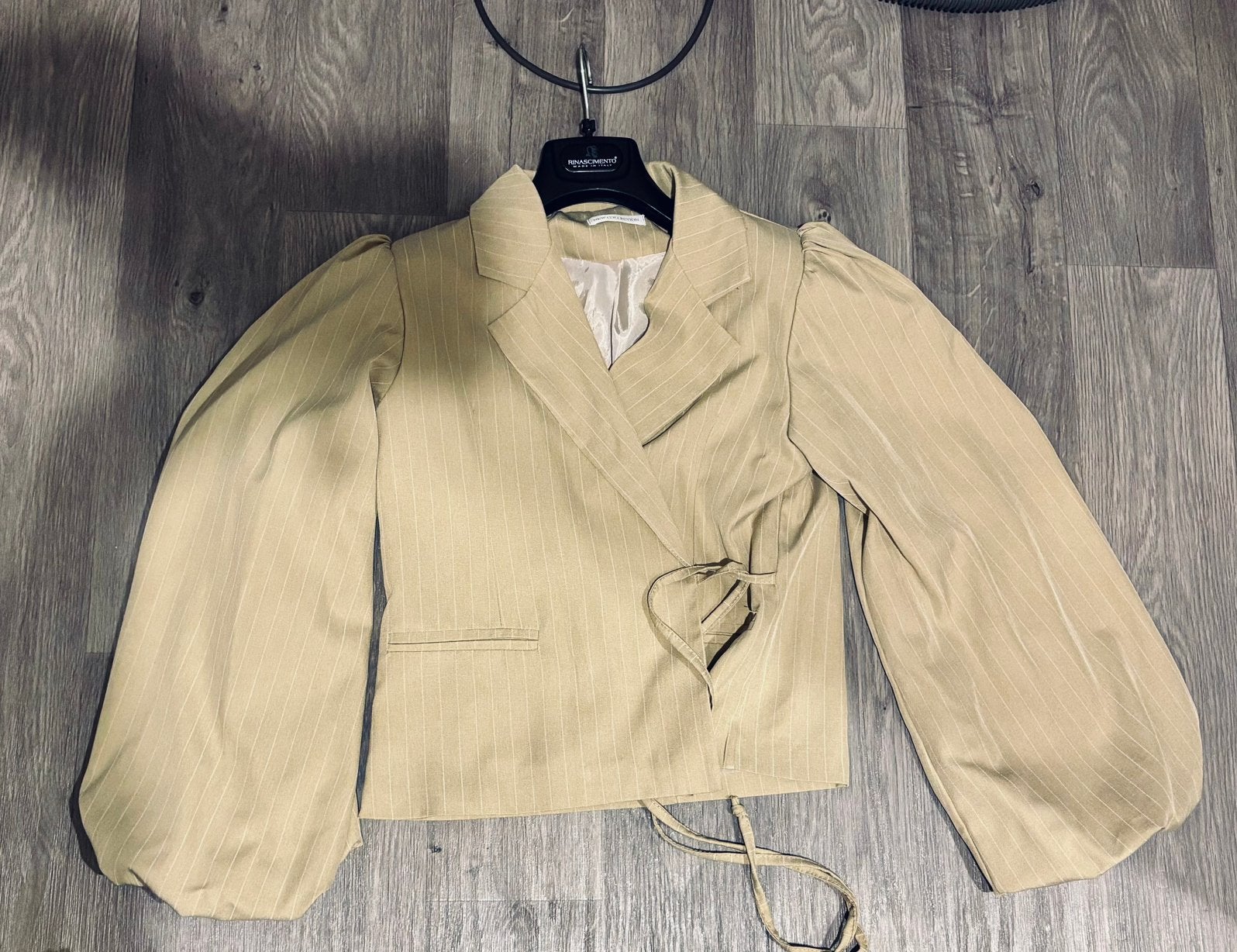 Beige gestreeptje overslag jasje, Beige, Ophalen of Verzenden, Zo goed als nieuw, Jasje
