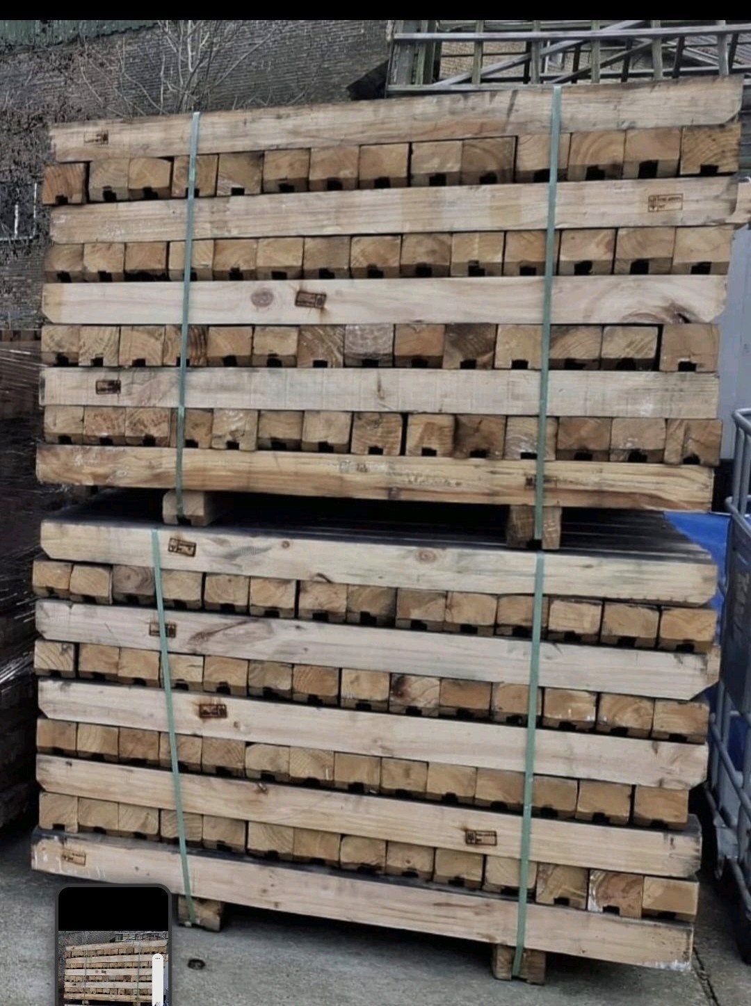 Stophout 9.5x9.5x135 cm, Doe-het-zelf en Verbouw, Ophalen of Verzenden, 50 mm of meer, Balk, Minder dan 200 cm