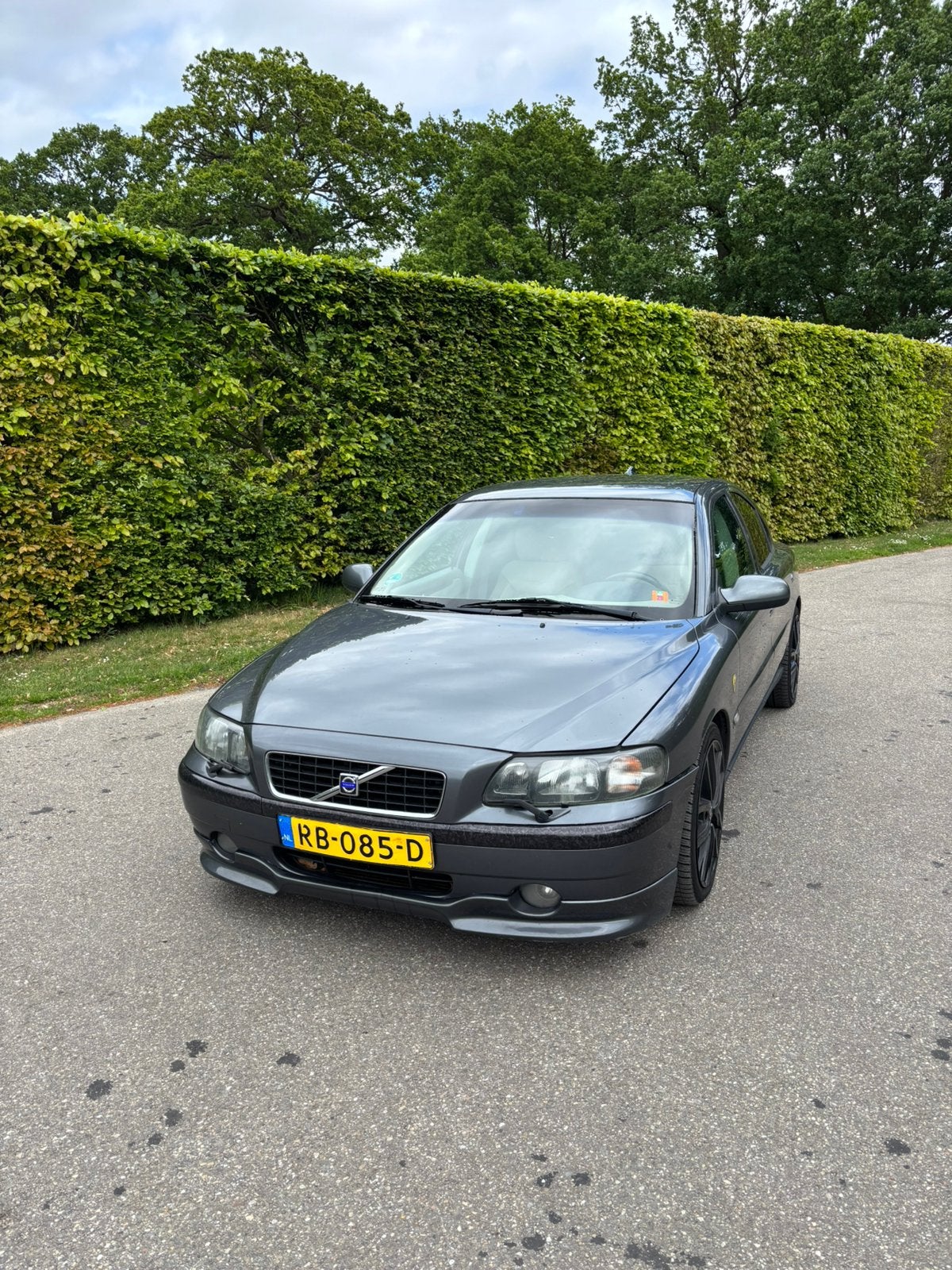 Volvo S60 2.4 T 2002 Grijs, Auto's, Voorwielaandrijving, Beige, S60, Stoelverwarming
