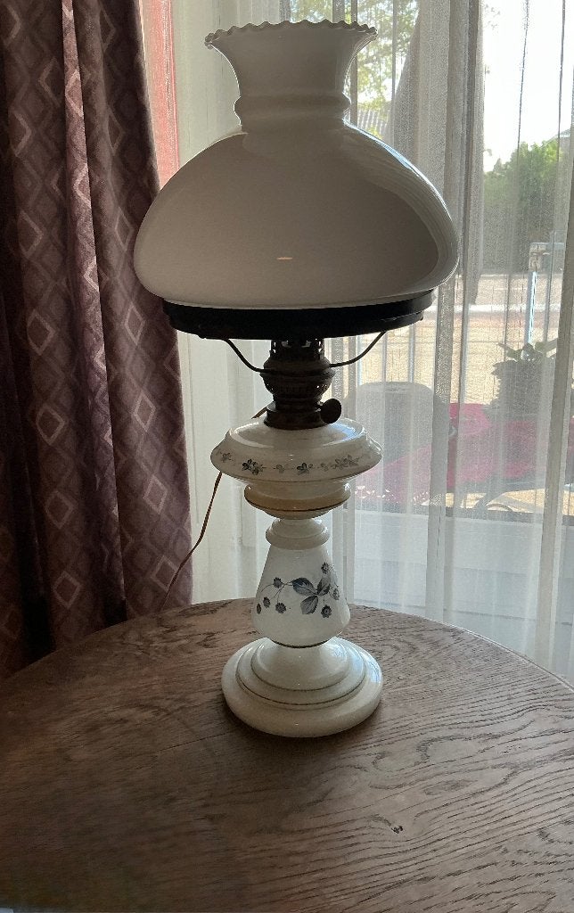 Antieke olielamp (elektrisch gemaakt), Antiek en Kunst, Antiek | Lampen, Ophalen