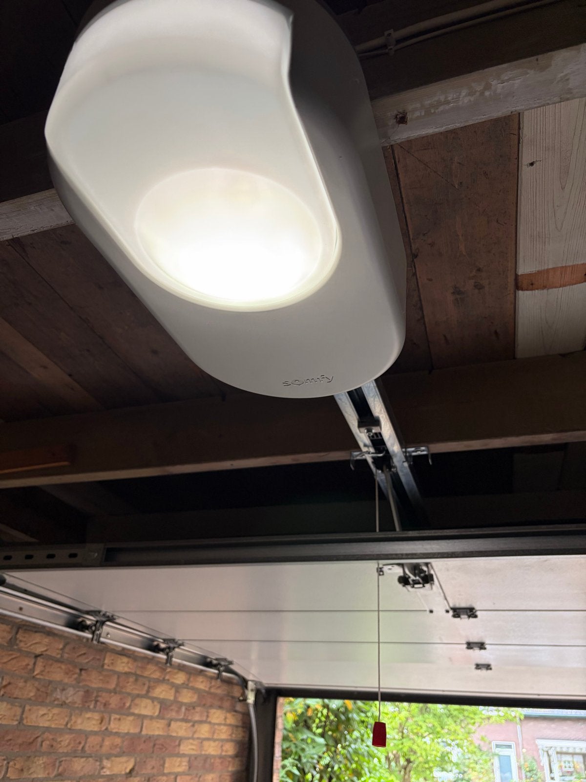 Novoferm Garagedeur met Somfy Motor (225x200cm), Ophalen, 120 cm of meer, Garagedeur, Zo goed als nieuw