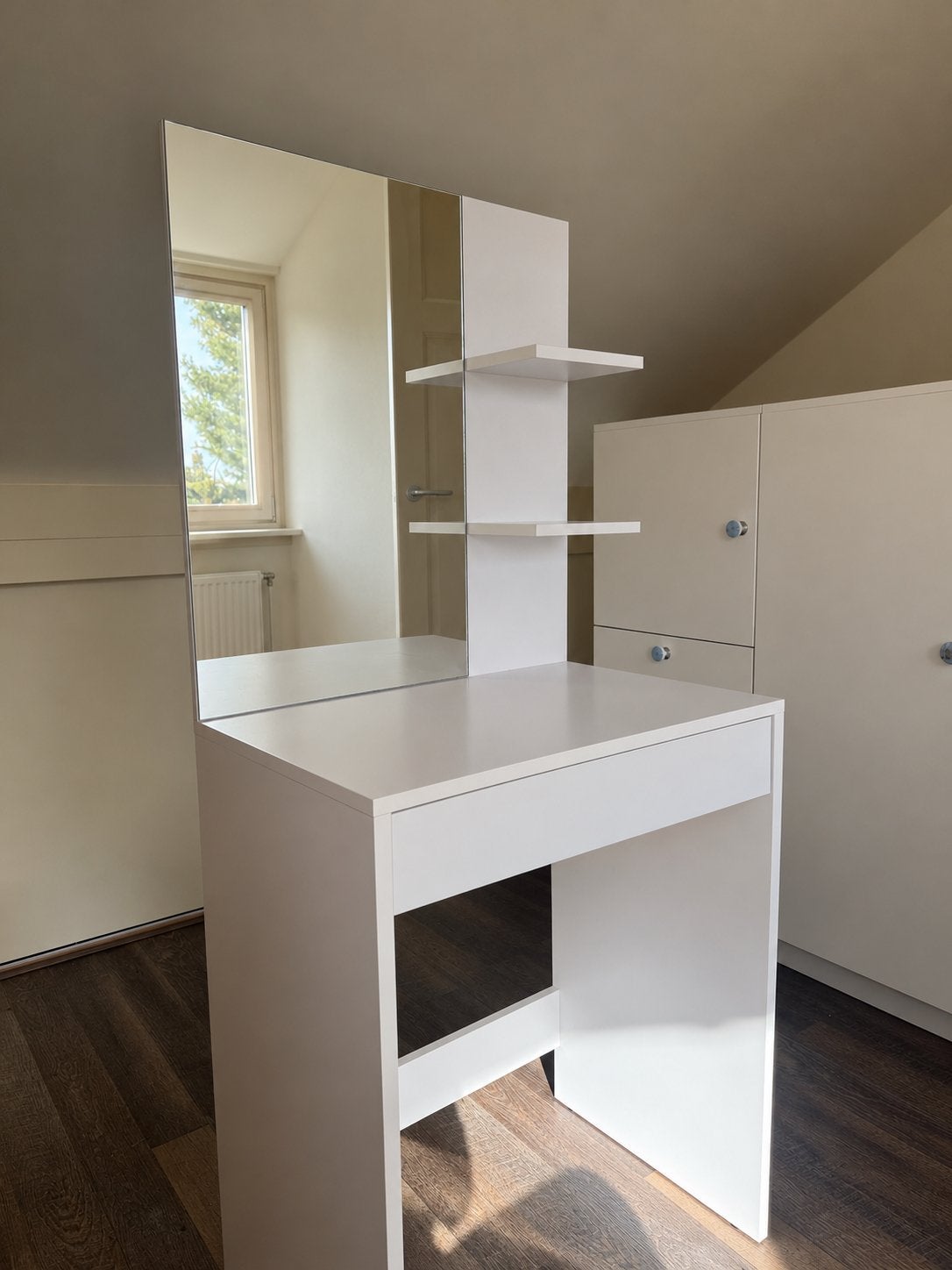 Witte kaptafel met spiegel en planken, Huis en Inrichting, Ophalen, Gebruikt, 100 tot 150 cm, 50 tot 100 cm