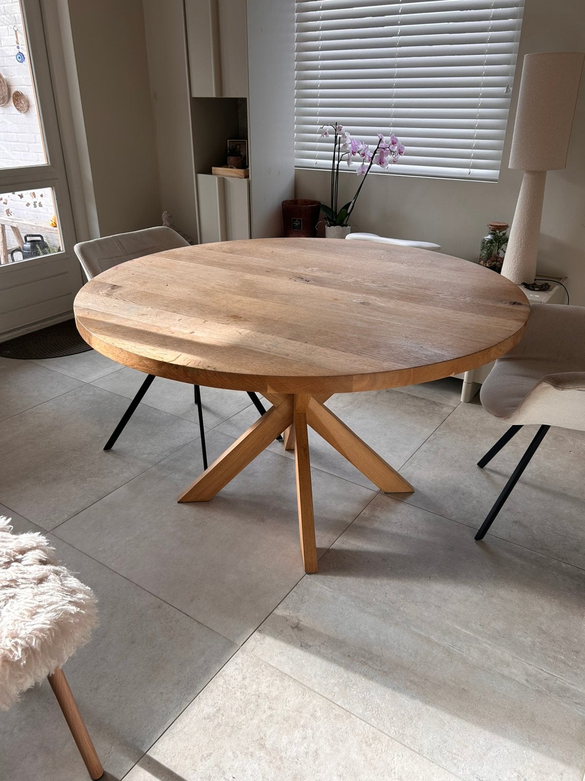 Eiken ronde tafel opknapper 130cm, Ophalen, Gebruikt, 100 tot 150 cm, 100 tot 150 cm