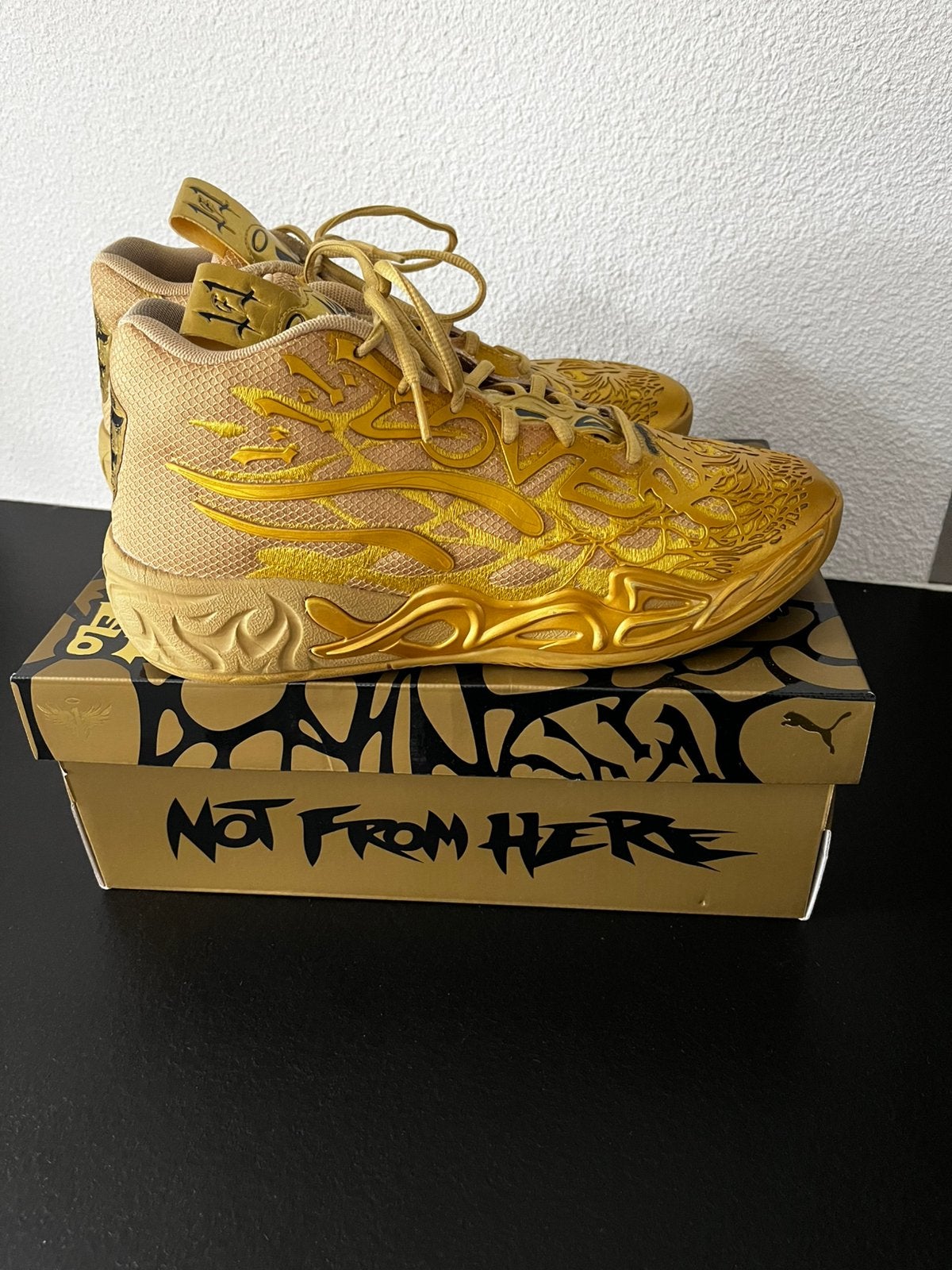 Puma basketbalschoenen, Ophalen of Verzenden, Zo goed als nieuw, Overige kleuren