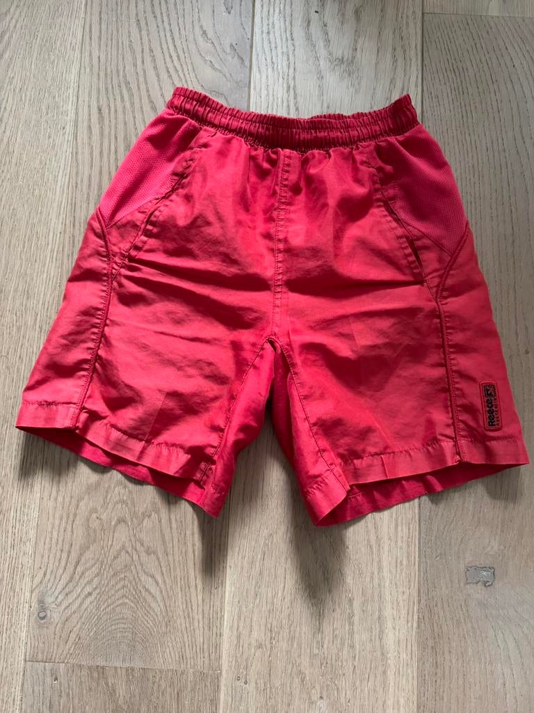 Sportbroek Reece rood hockey broekje maat 128, Ophalen of Verzenden, Zo goed als nieuw, Kleding