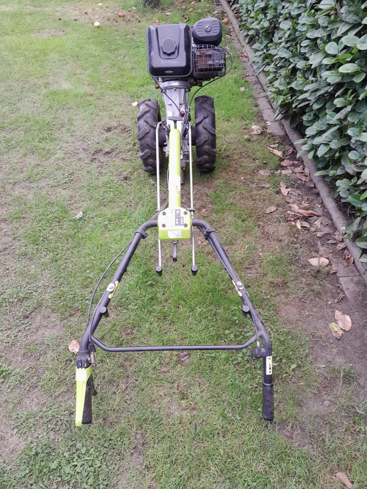 T.O.P. eenasser - tegenwoordig GÜDE, Krachtige 6,5 ps motor, Tuin en Terras, Ophalen, Gebruikt, Benzine, T.O.P. nu GÜDE