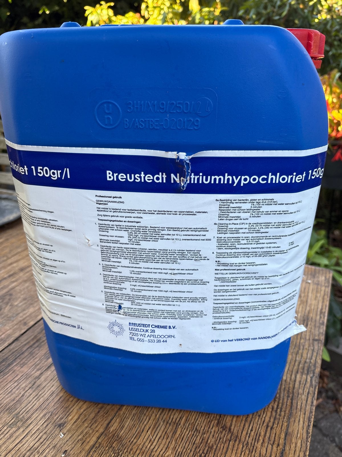 Breustedt Natriumhypochloriet 150gr/l - Zwembadchloor, Ophalen, Zo goed als nieuw, Reinigingsmiddel
