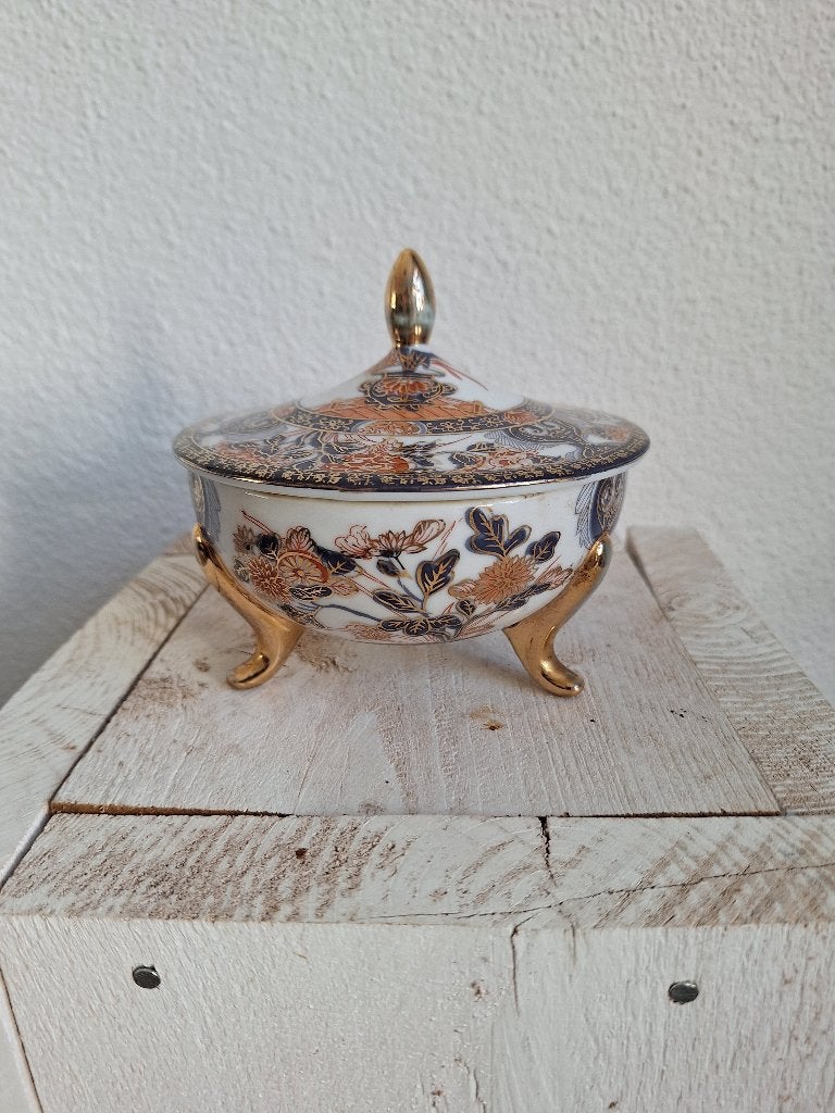 Decoratieve pot met deksel, bloemenpatroon en gouden, Antiek en Kunst, Ophalen