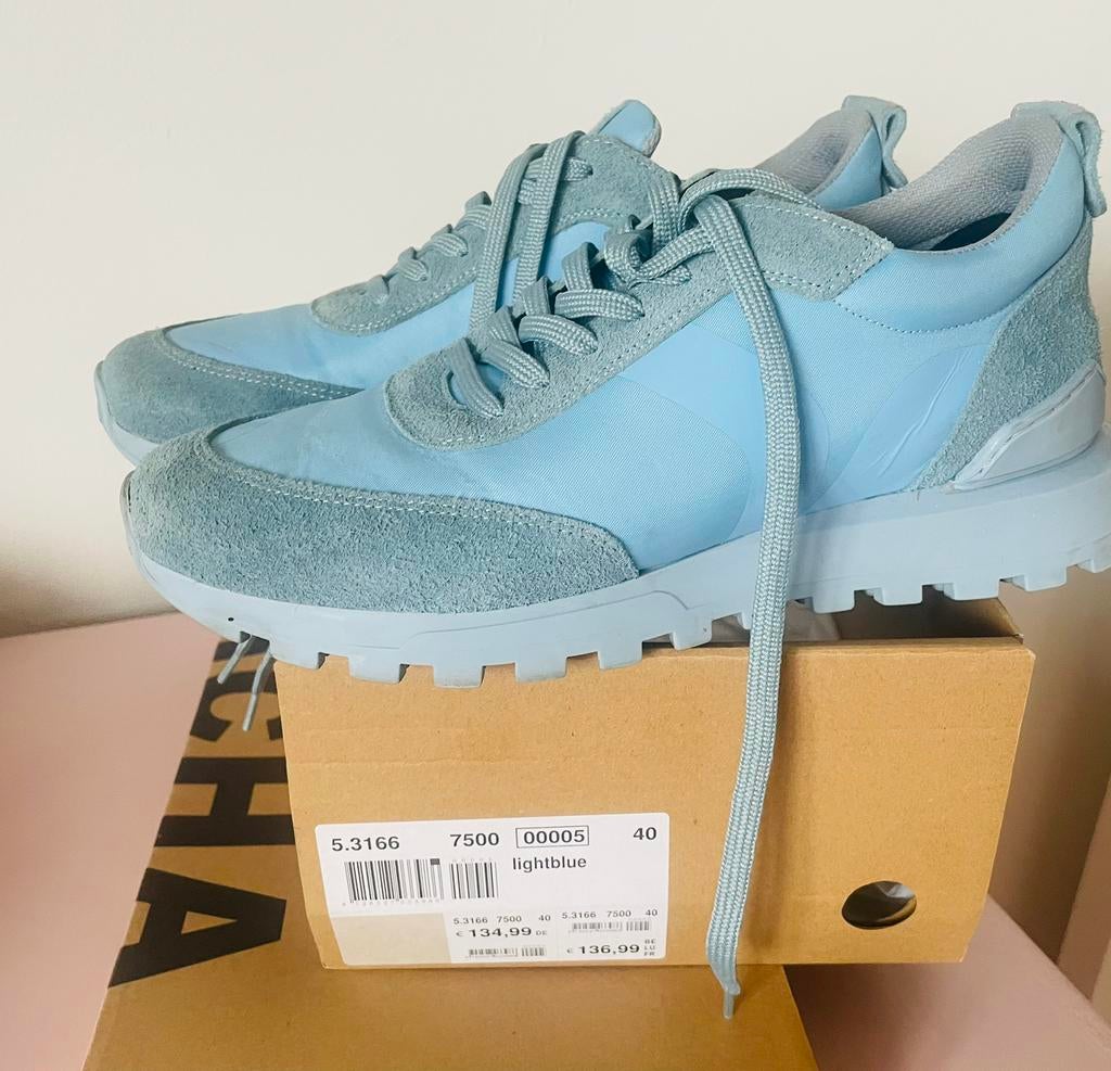 Lichtblauwe sneakers van Sacha maat 40, Ophalen of Verzenden, Zo goed als nieuw, Zwart, Sneakers of Gympen