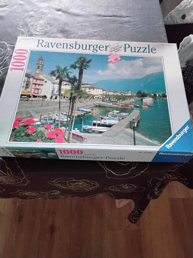 Diversen legpuzzels merk ravensburger, Hobby en Vrije tijd, Ophalen of Verzenden, 500 t/m 1500 stukjes, Gebruikt, Legpuzzel