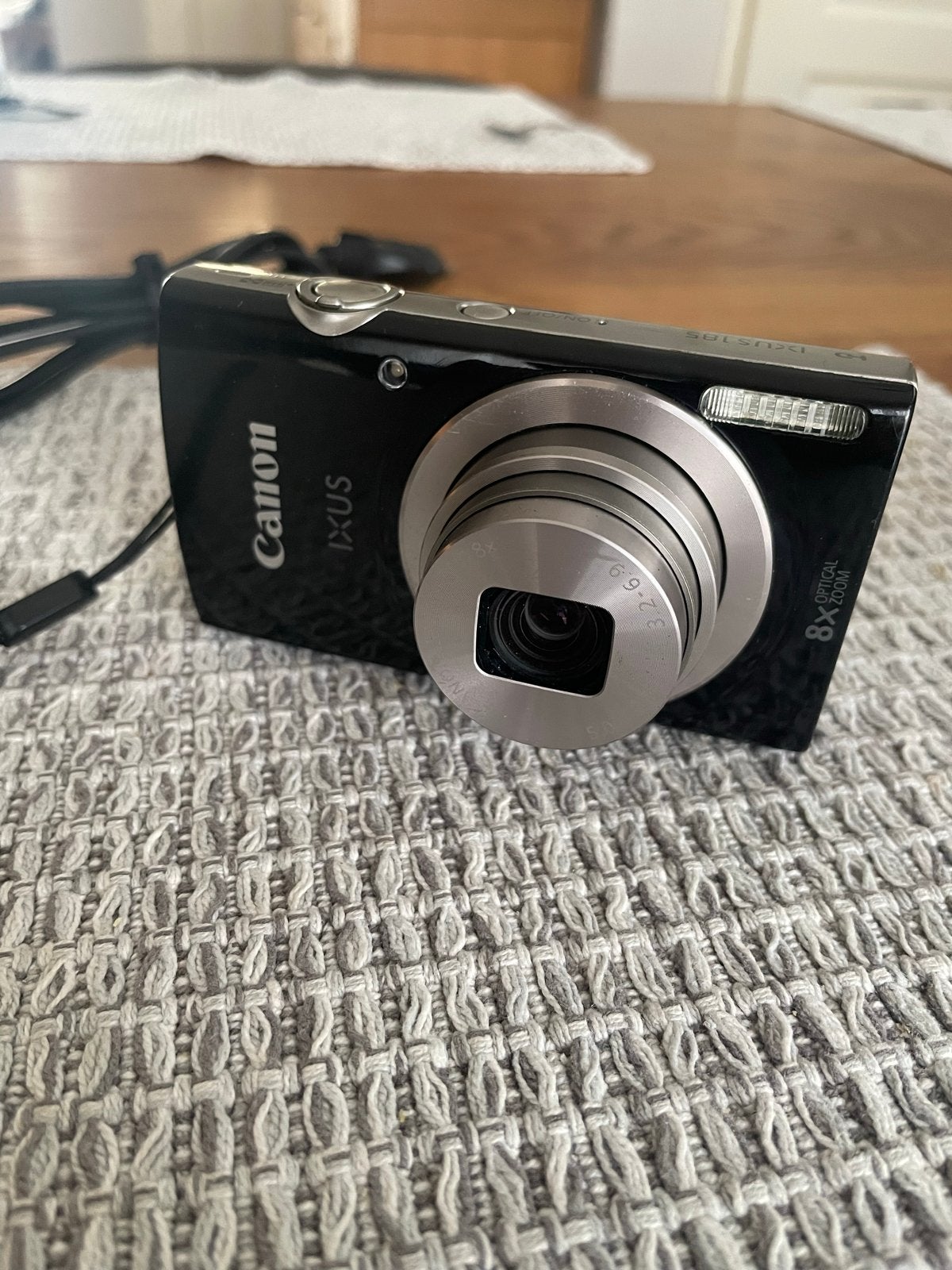 Canon IXUS 185 - Compactcamera in prachtige staat, Canon, Oplader, Ophalen of Verzenden, Zo goed als nieuw