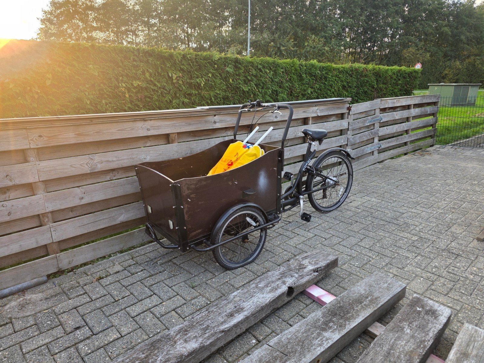 2 bakfietsen voor de prijs van 1, Ophalen, 1 kind