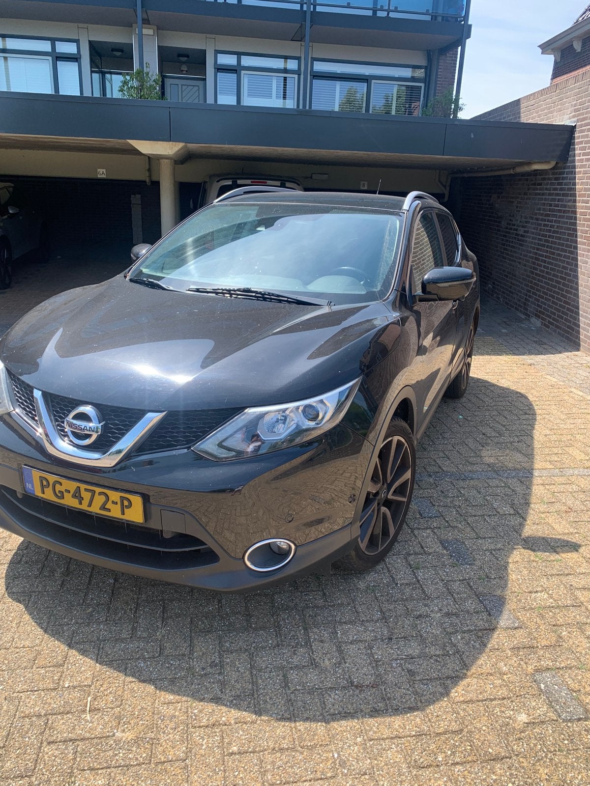 Nissan Qashqai 1.2 Dig-t 85KW 2WD CVT 2017 Zwart, Auto's, Nissan, 4 cilinders, Navigatiesysteem, Zwart, 115 pk