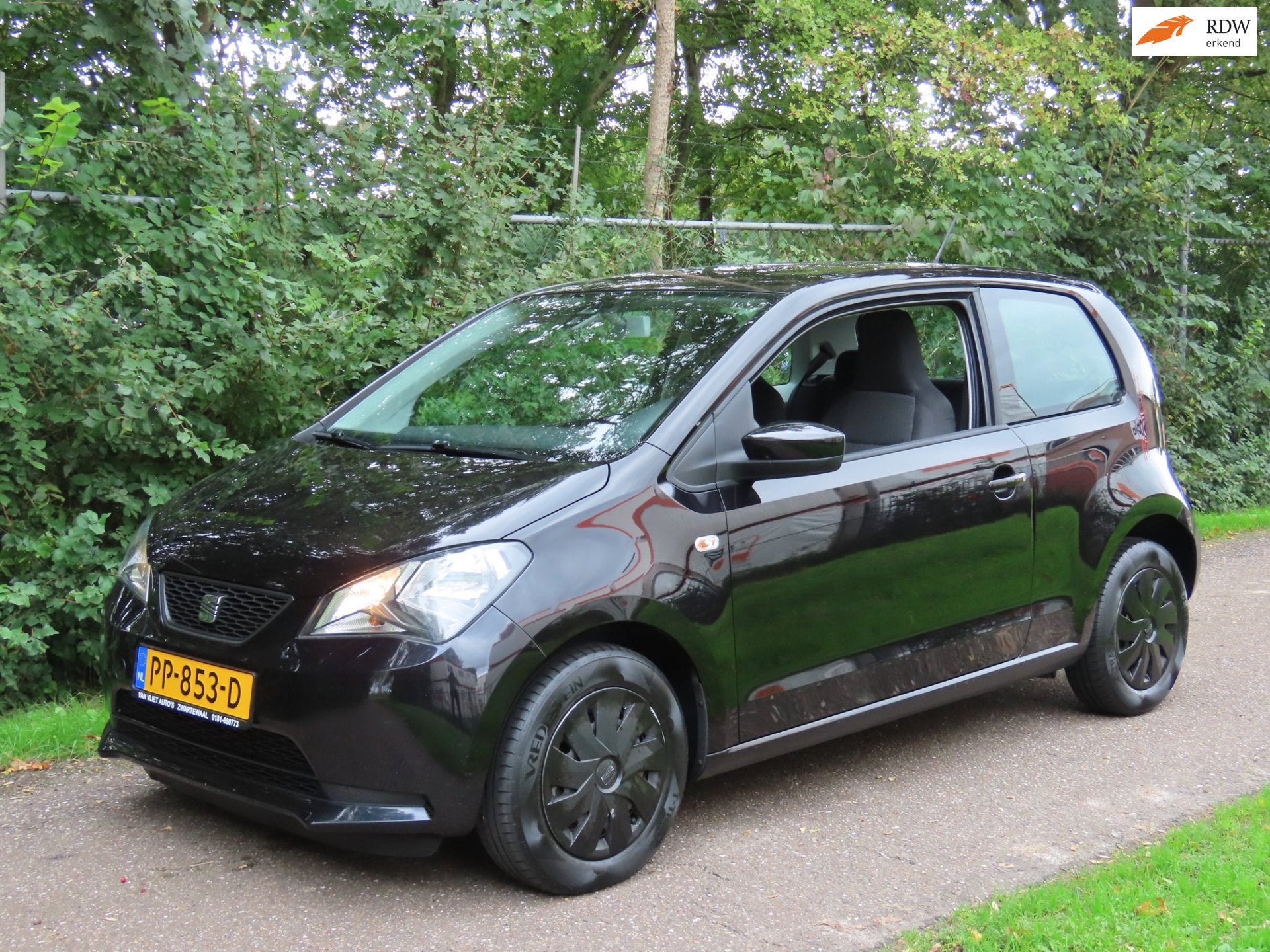 Seat Mii 1.0 Reference *Airco !, Voorwielaandrijving, Stof, Gebruikt, Zwart