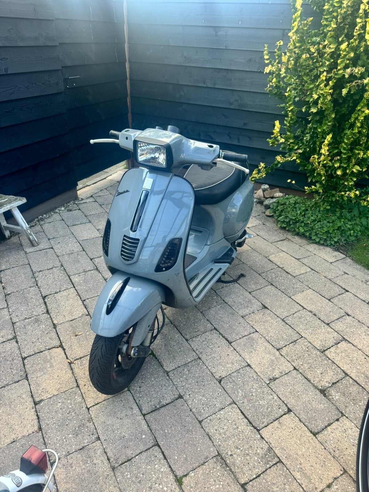 Vespa lx 4t, Fietsen en Brommers, Ophalen of Verzenden, Zo goed als nieuw, Benzine, Vespa LX