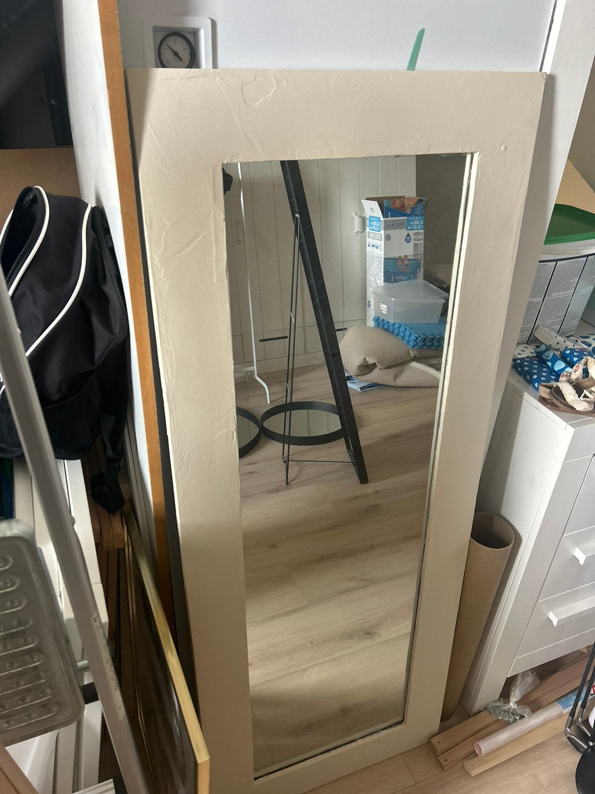 Beige geschilderde passpiegel, Huis en Inrichting, Ophalen, Zo goed als nieuw, 150 tot 200 cm, Rechthoekig