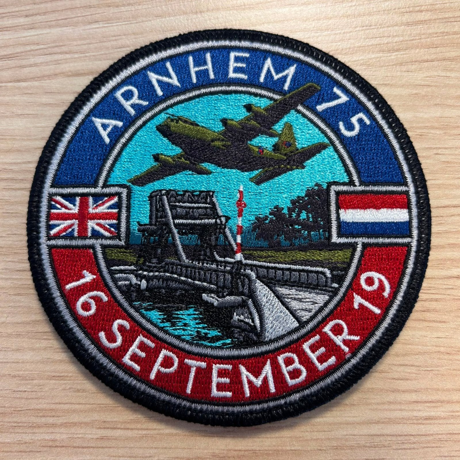 RAF Arnhem 75 Market Garden 2019 Patch, Verzenden, Luchtmacht, Engeland, Embleem of Badge
