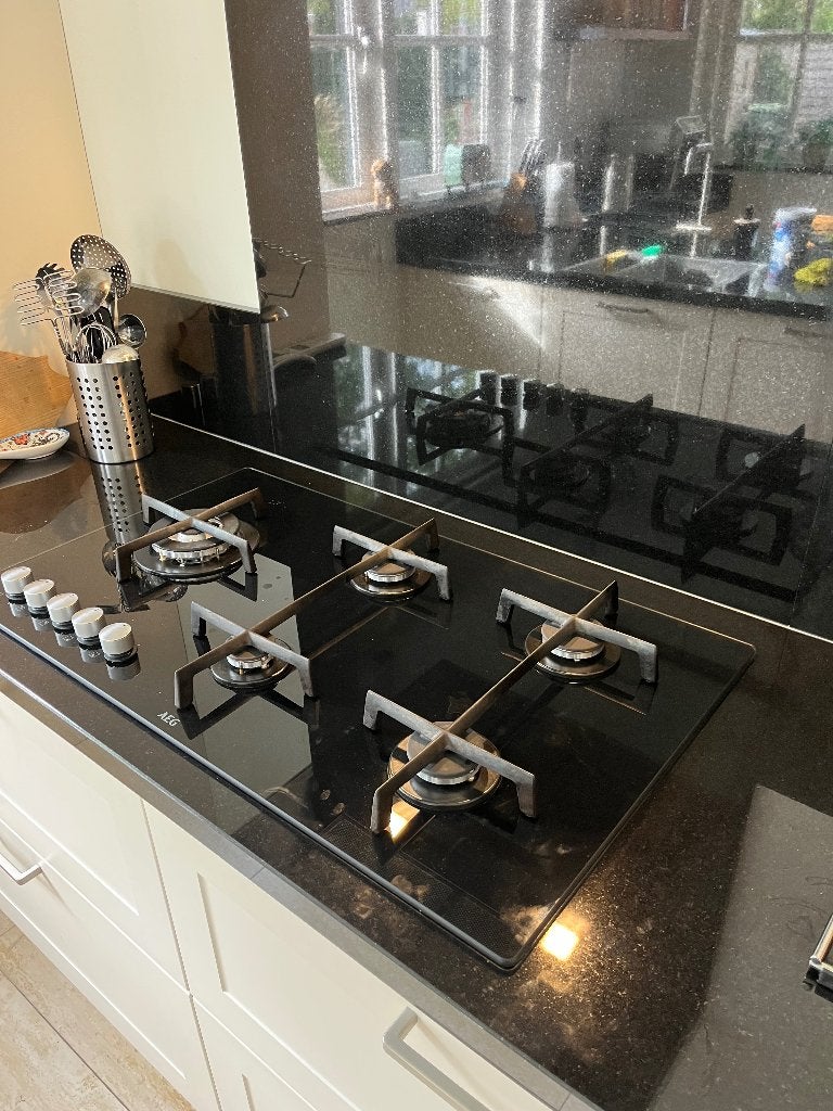 AEG HG995520NB Gaskookplaat - 5 branders, Zwart Glas, Ophalen, Zo goed als nieuw, Energieklasse A of zuiniger, Inbouw