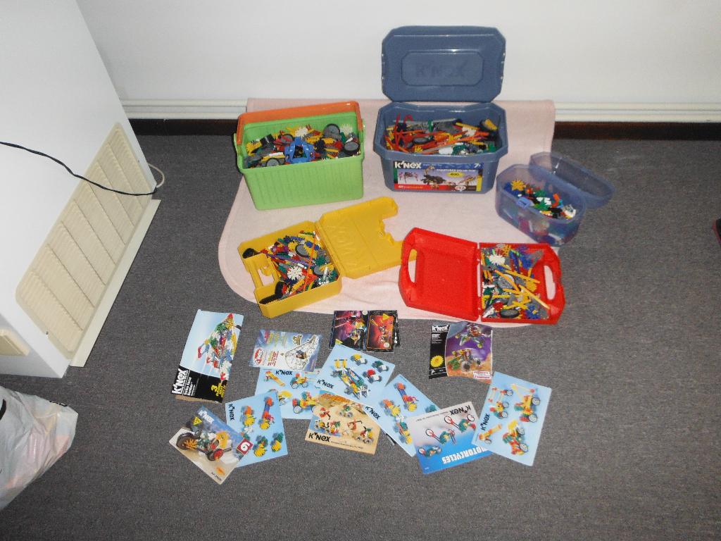 heel veel knex inc bakken en koffertjes, Ophalen, Gebruikt, K'nex