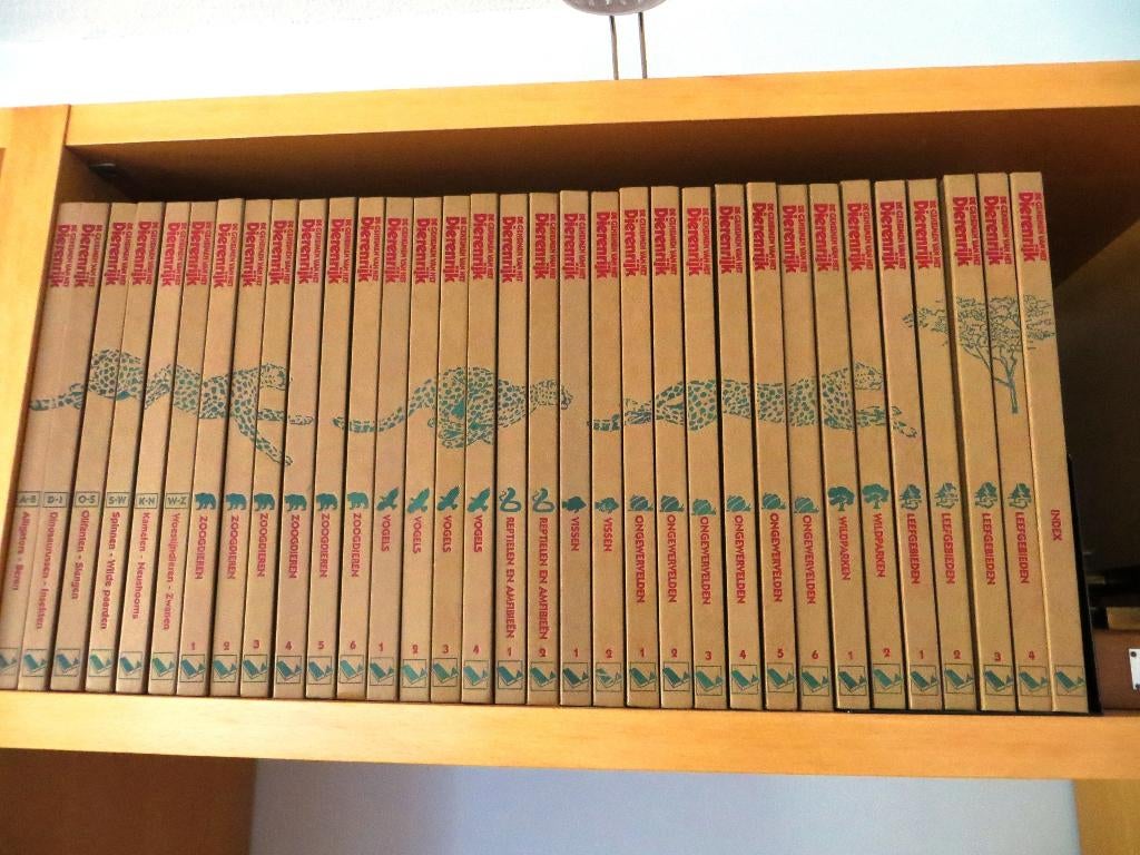 Lekturama encyclopedie serie "Geheimen van het dieren rijk", Boeken, Encyclopedieën, Ophalen, Complete serie, Zo goed als nieuw