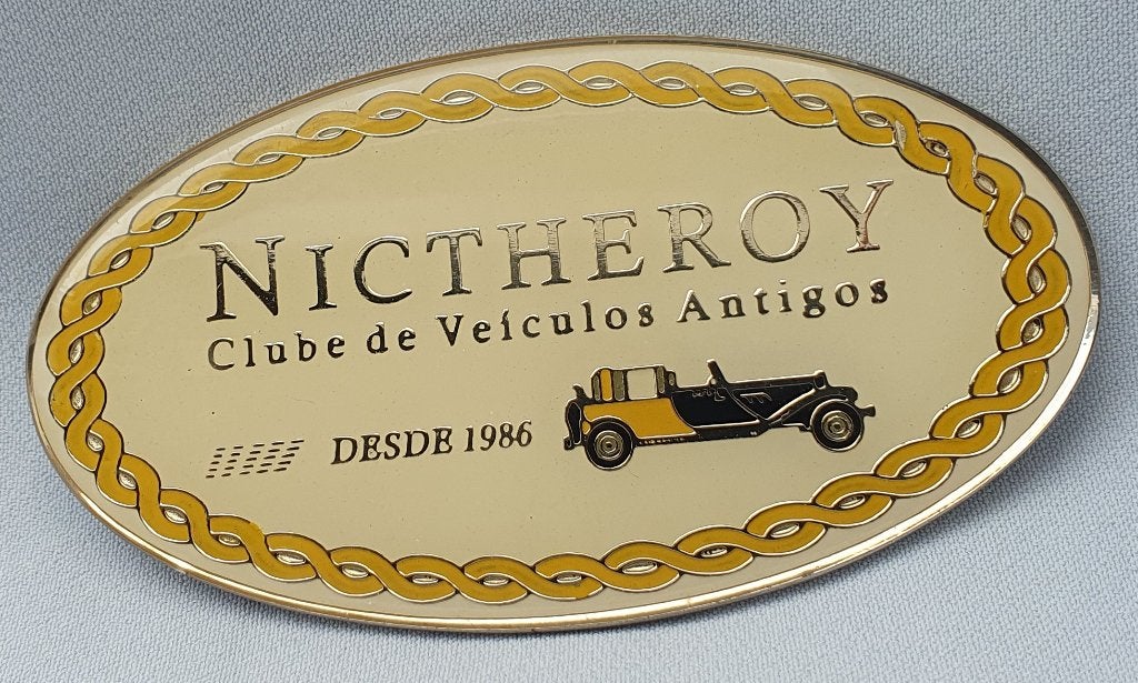Embleem "Nictheroy Clube de Veículos Antigos" Brazilië., Verzamelen, Verzenden, Zo goed als nieuw, Auto's