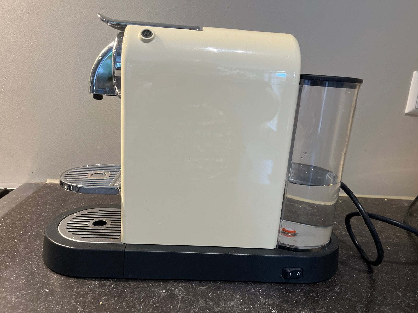 Nespresso Magimix koffiezetapparaat - Gebruikt, Witgoed en Apparatuur, Koffiezetapparaten, Ophalen of Verzenden, Gebruikt, Espresso apparaat