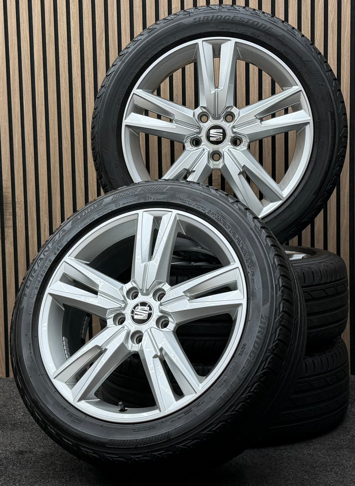 ZGAN! Originele 18 inch Seat Ateca FR 5x112 ET45 Bridgestone, Auto-onderdelen, Banden en Velgen, Ophalen, 18 inch, 215 mm, .