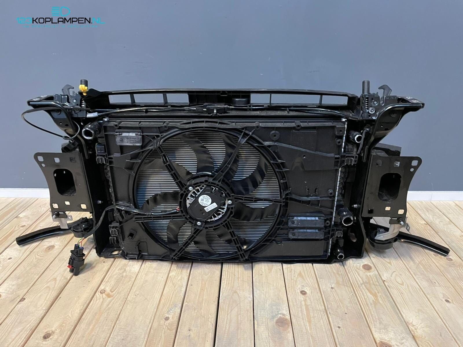 VW Volkswagen Golf 8 GTD 2.0 TDI voorfront koelerpakket, Ophalen, Gebruikt, -, Volkswagen