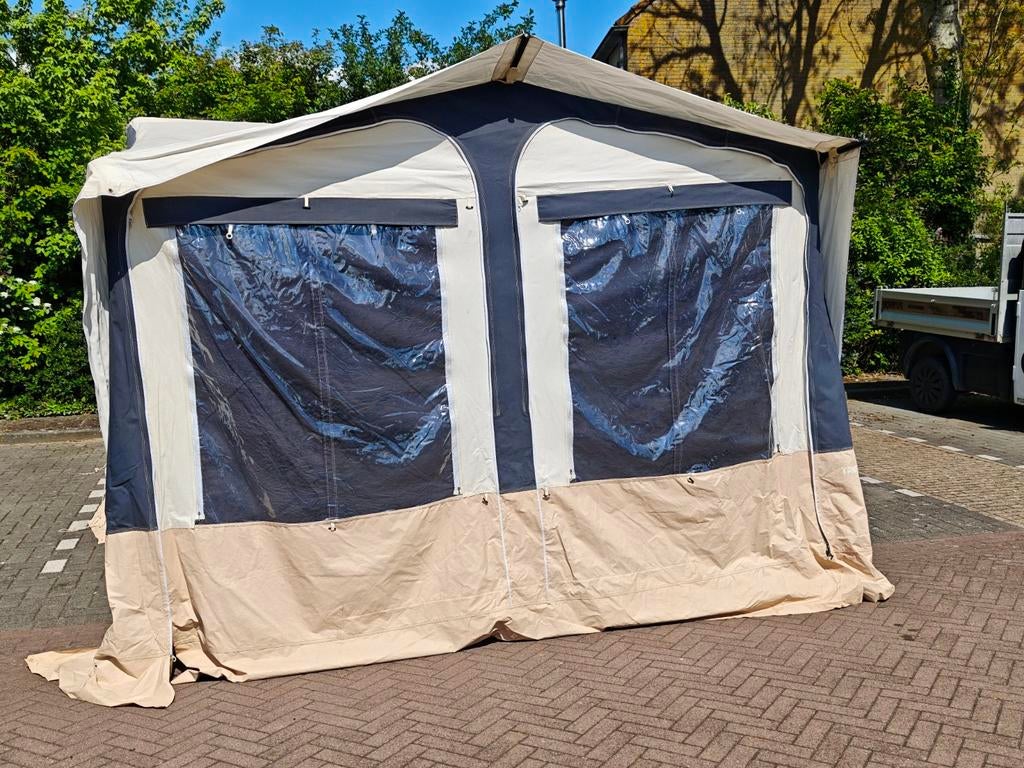 Trigano odyssee GL 2012, Caravans en Kamperen, Ophalen