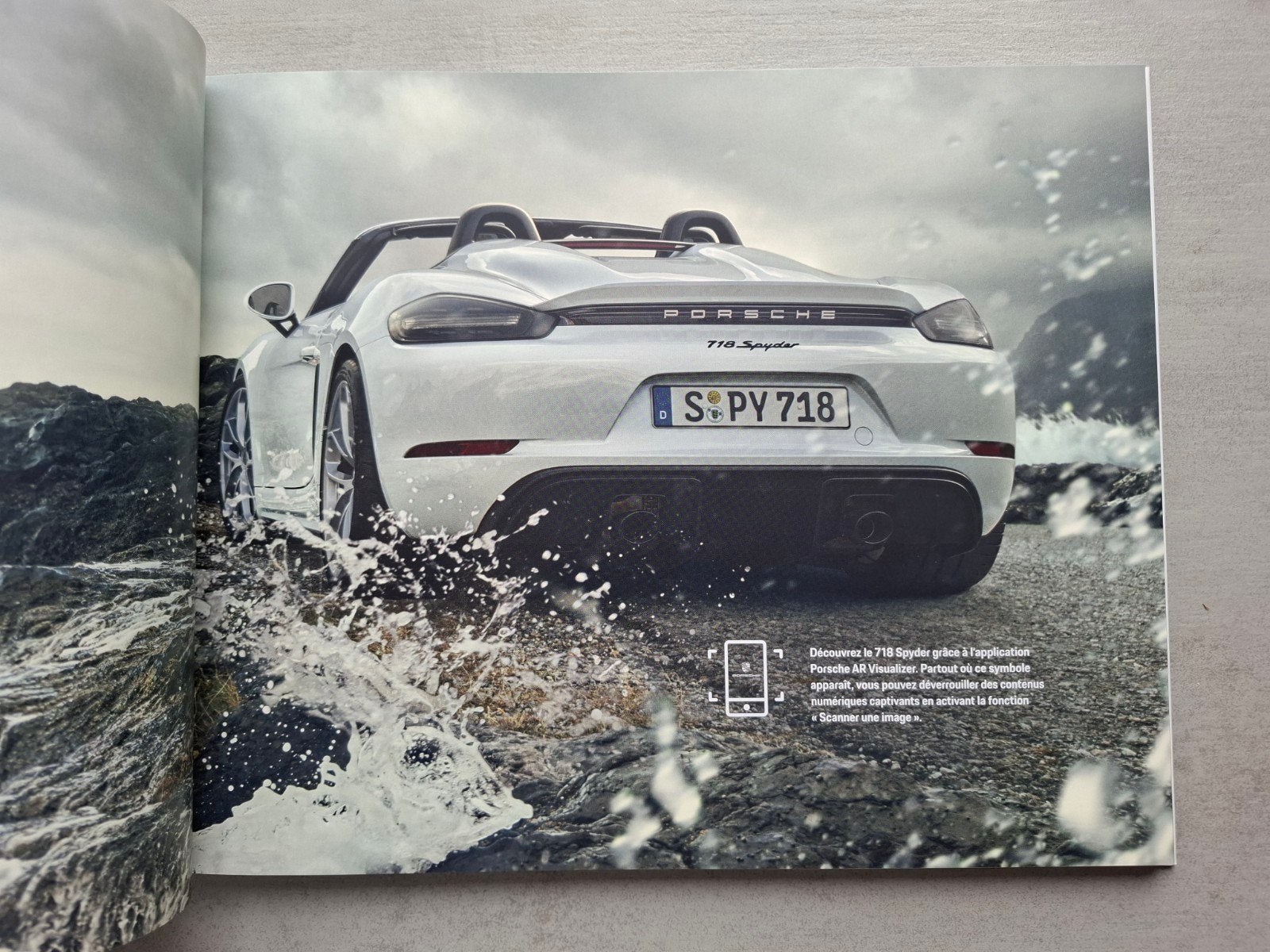 Porsche 718 Spyder hardcover brochure - 2020, Boeken, Ophalen of Verzenden, Nieuw, Porsche