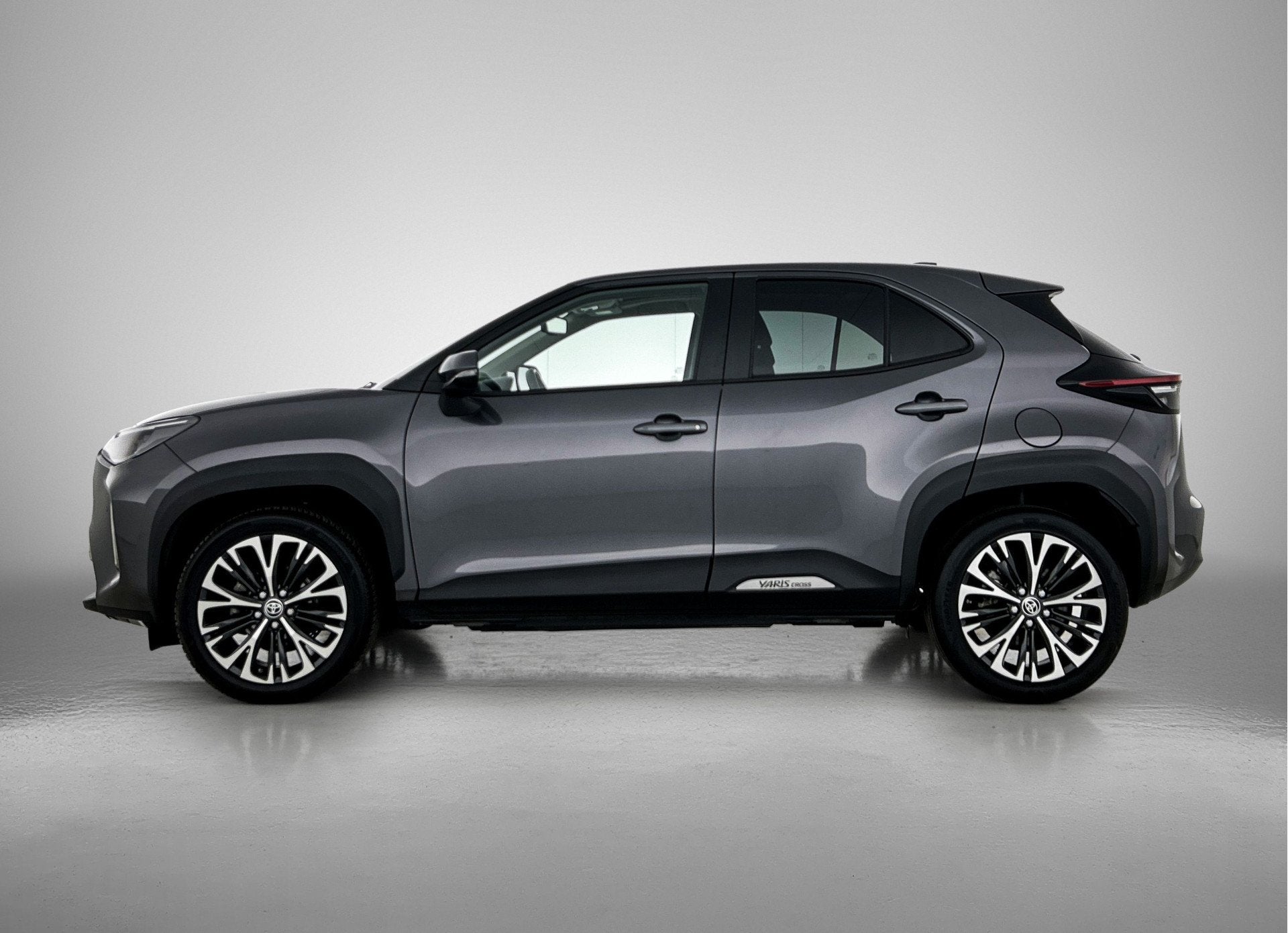 Toyota Yaris Cross 1.5 Hybrid Executive | Panoramadak | JBL, Gebruikt, 1490 cc, Bedrijf, Hybride Elektrisch/Benzine