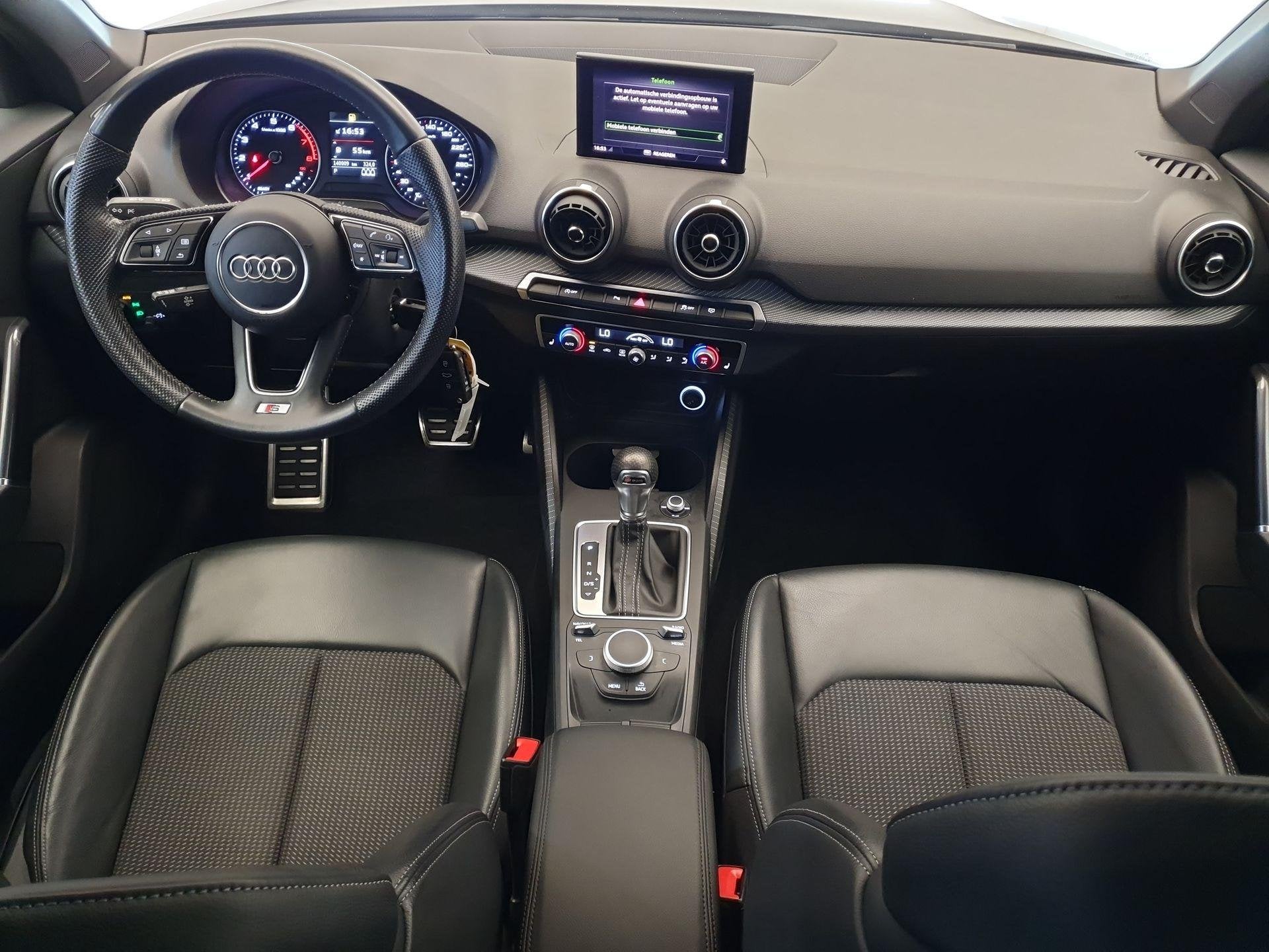 Audi Q2 35 TFSI CoD Sport S line Edition Cruise control, Sto, Auto's, 12 maanden, 4 cilinders, Leder en Stof, Zwart