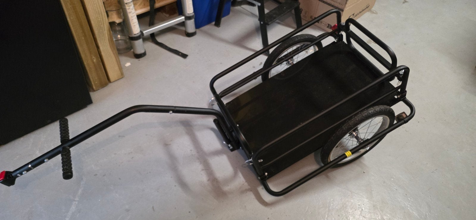 Fietskar en loopkar, Ophalen, Zo goed als nieuw, Bagagekar