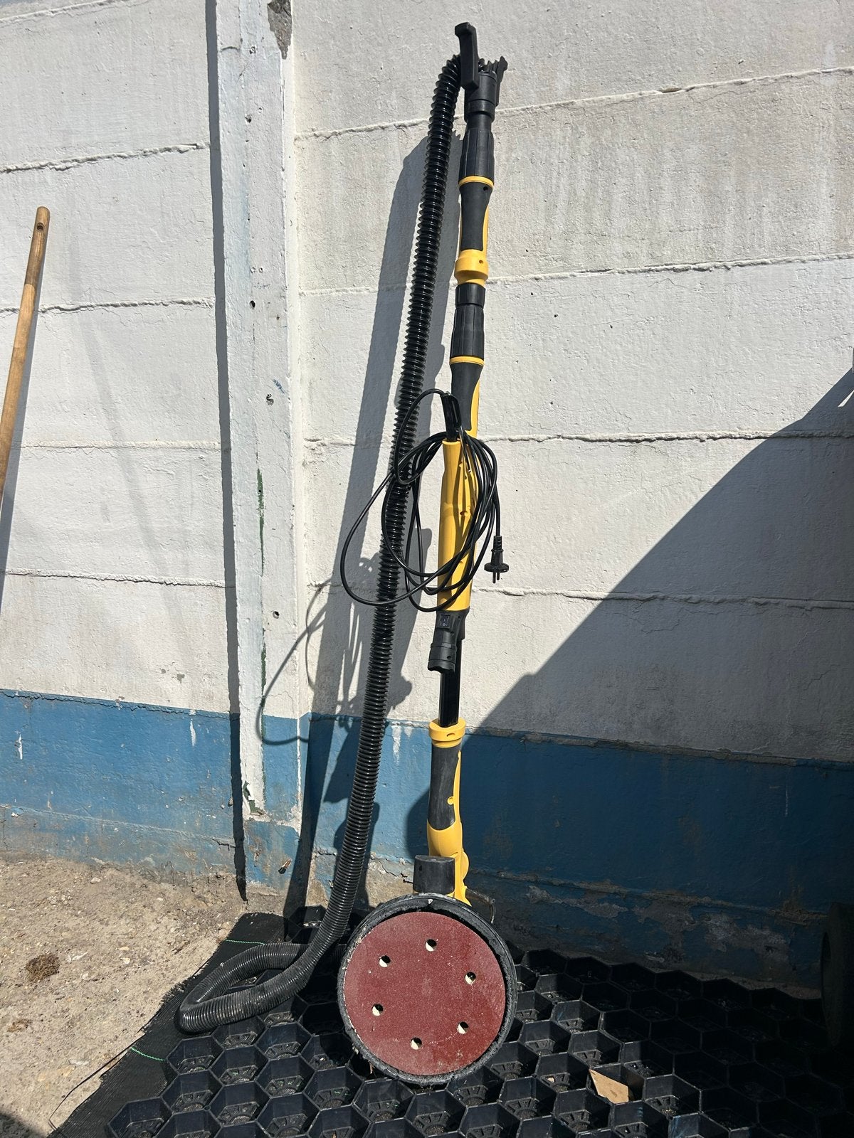 Powerplus POWX04761 Gipsplaatschuurmachine - Zo goed als nie, Doe-het-zelf en Verbouw, Gereedschap | Schuurmachines, Ophalen, Zo goed als nieuw