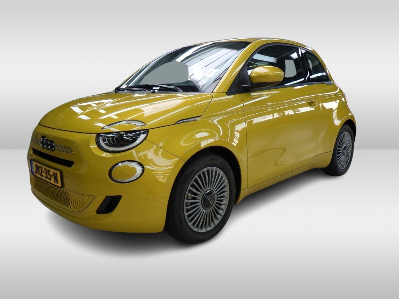 Fiat 500 1.0 Hybrid Torino Launch Edition (bj 2026), Auto's, Stof, Gebruikt, Bedrijf, Handgeschakeld