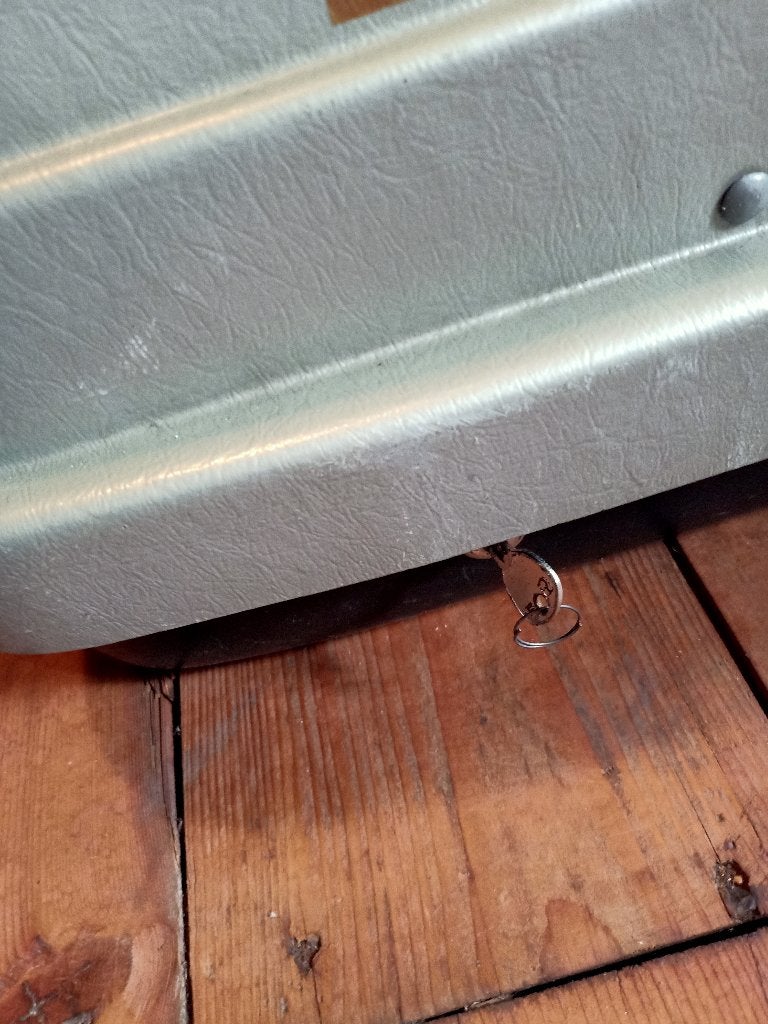 Thule dakkoffer met dakdragers, Auto diversen, Ophalen, Gebruikt
