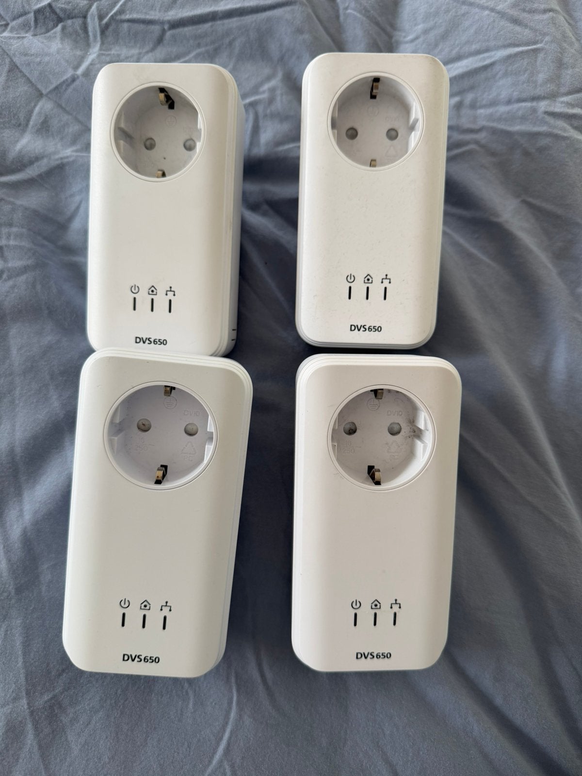 4x KPN DVS650 powerline / internet via stroomkabel, Computers en Software, Powerlines, Zo goed als nieuw, Ophalen of Verzenden