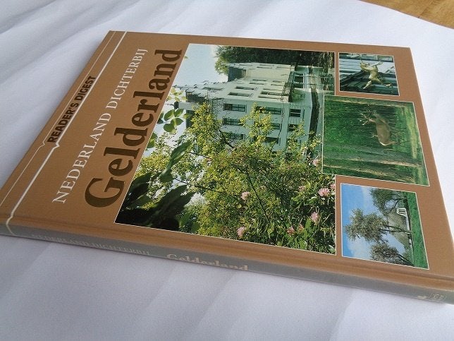 Nederland Dichterbij - Gelderland (Reader's Digest), Boeken, Ophalen of Verzenden, Gelezen, Reader's Digest