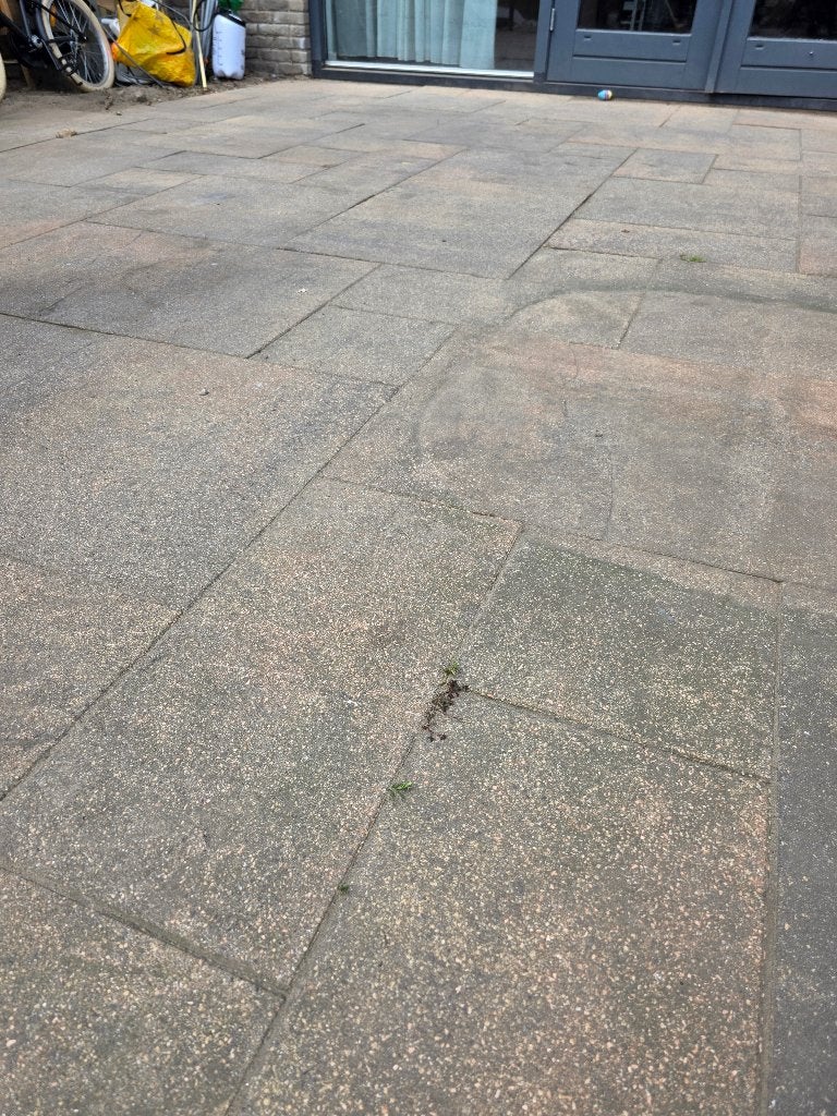 ~23 m² bestrating / tuintegels (op gestapeld op 5 pallets), Tuin en Terras, Tegels en Klinkers, Ophalen, Gebruikt, 10 m² of meer