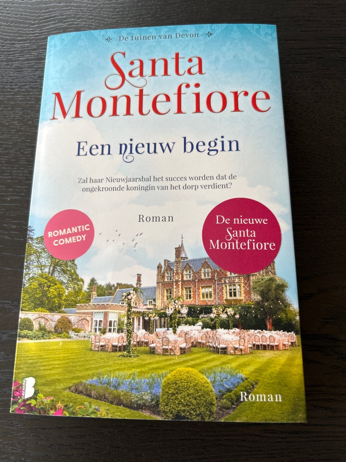 Santa Montefiore - Een nieuw begin (paperback), Ophalen of Verzenden, Zo goed als nieuw