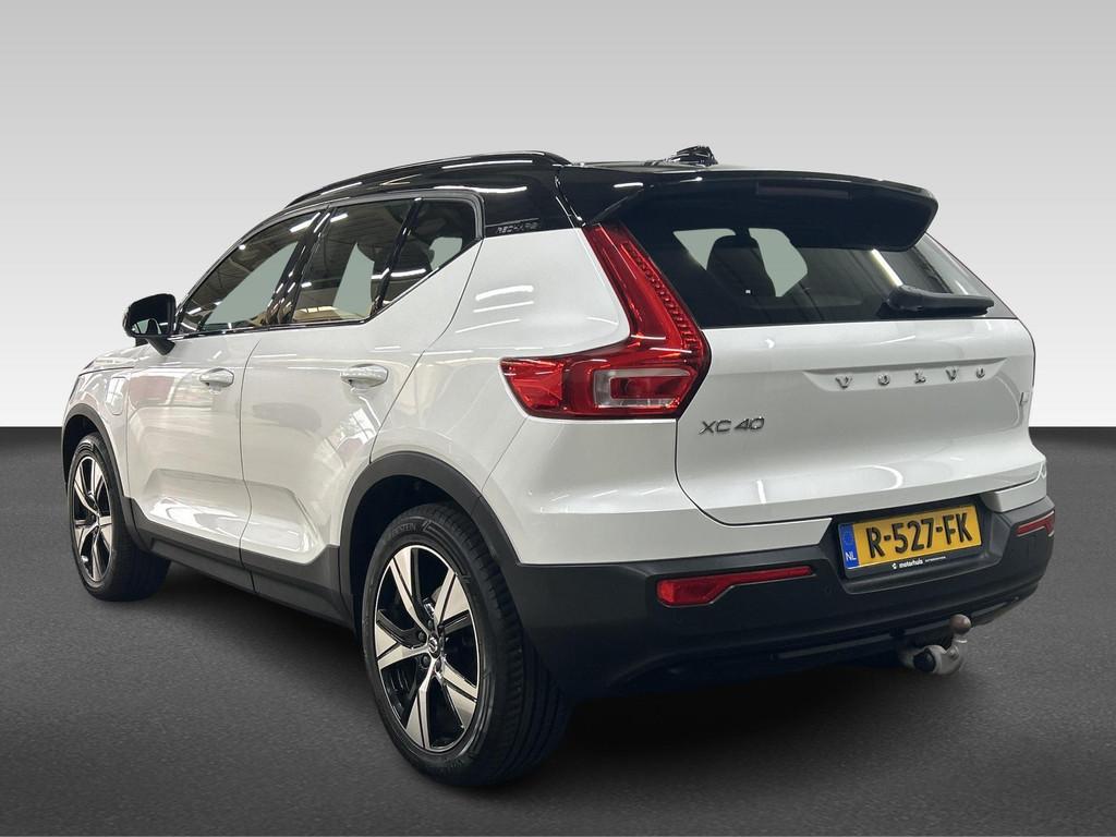 Volvo XC40 1.5 T4 211PK PHEV RECHARGE R-DESIGN NAVI TEL PDC, Auto's, Stuurwielverwarming, Wit, Bedrijf, Hybride Elektrisch/Benzine