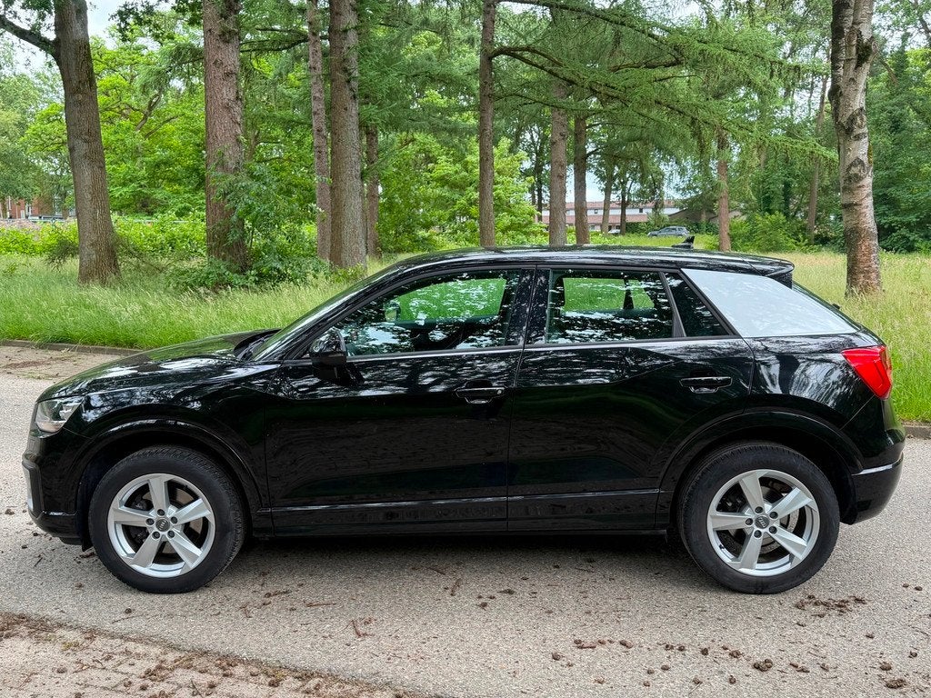 Audi Q2 1.6 TDI Sport Pro Line Zwart 2017, Voorwielaandrijving, Stof, Gebruikt, 4 cilinders