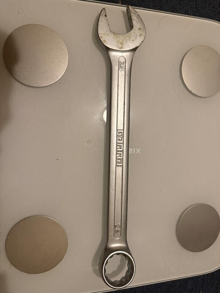 24 mm sleutel, Ophalen of Verzenden, Zo goed als nieuw