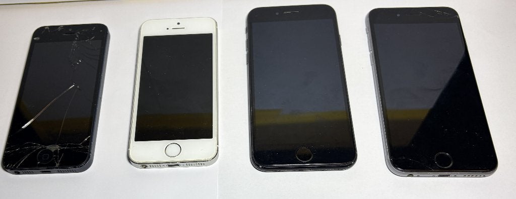 4 x Iphone type 5S, 5S (SE), 6S, en 8, Telecommunicatie, Mobiele telefoons | Apple iPhone, Gebruikt, 32 GB, Ophalen of Verzenden